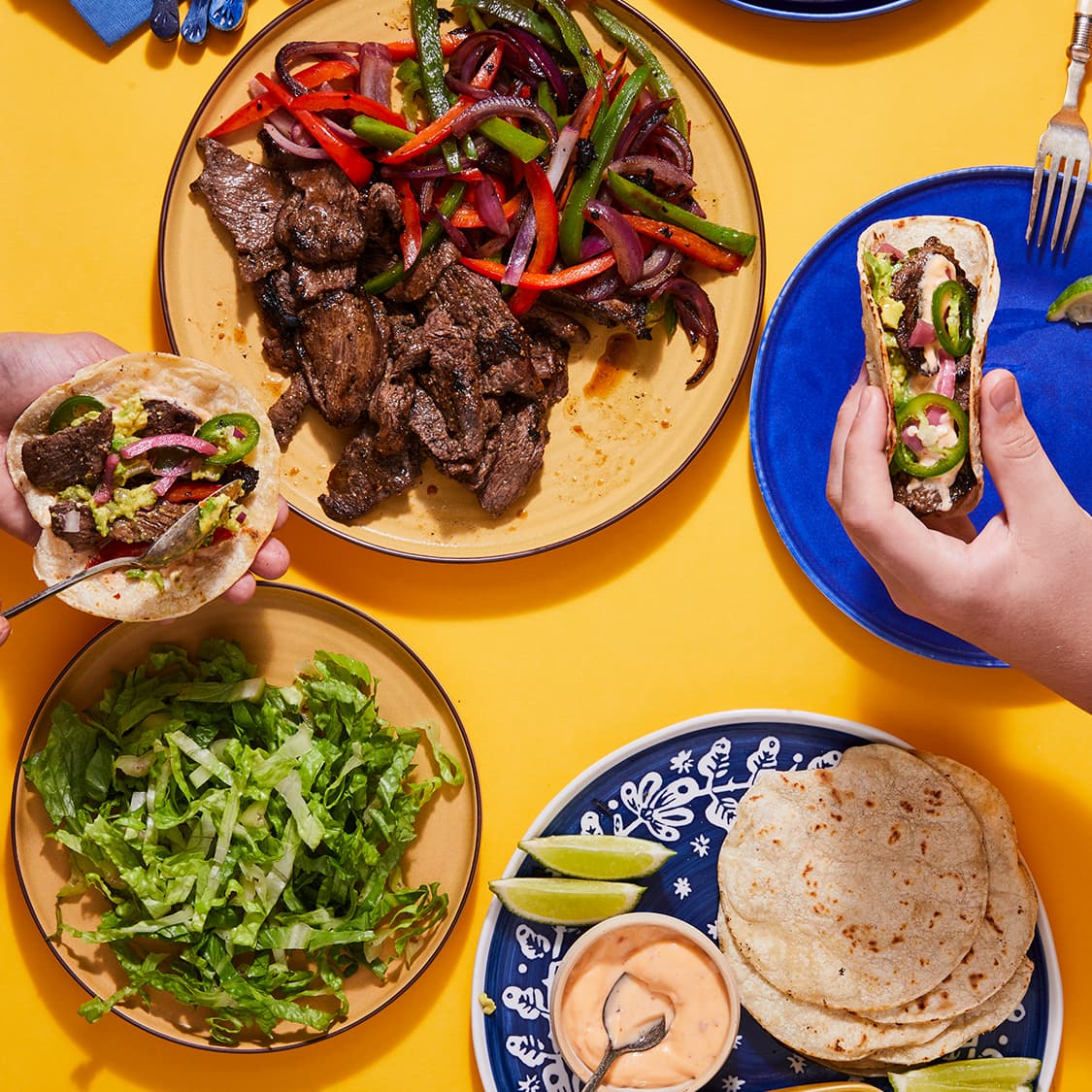 https://fleishigs.com/images/mobile-app/recipes/1183-list-pepper-steak-tacos.jpg