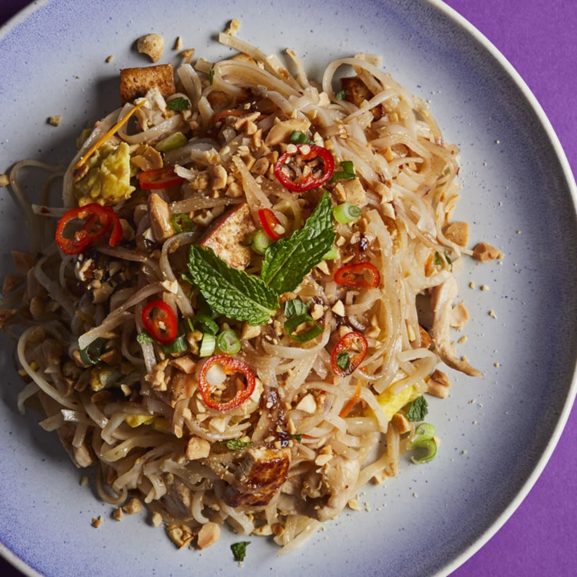 https://fleishigs.com/images/mobile-app/recipes/286-list-beverly-hills-thais-chicken-pad-thai.jpg