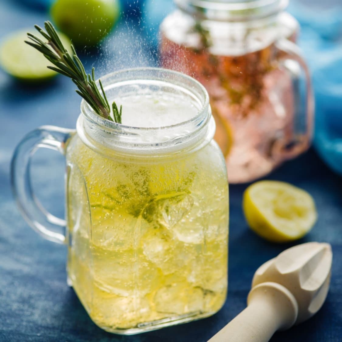 https://fleishigs.com/images/mobile-app/recipes/3492-list-sparkling-rosemary-lemonade.jpg