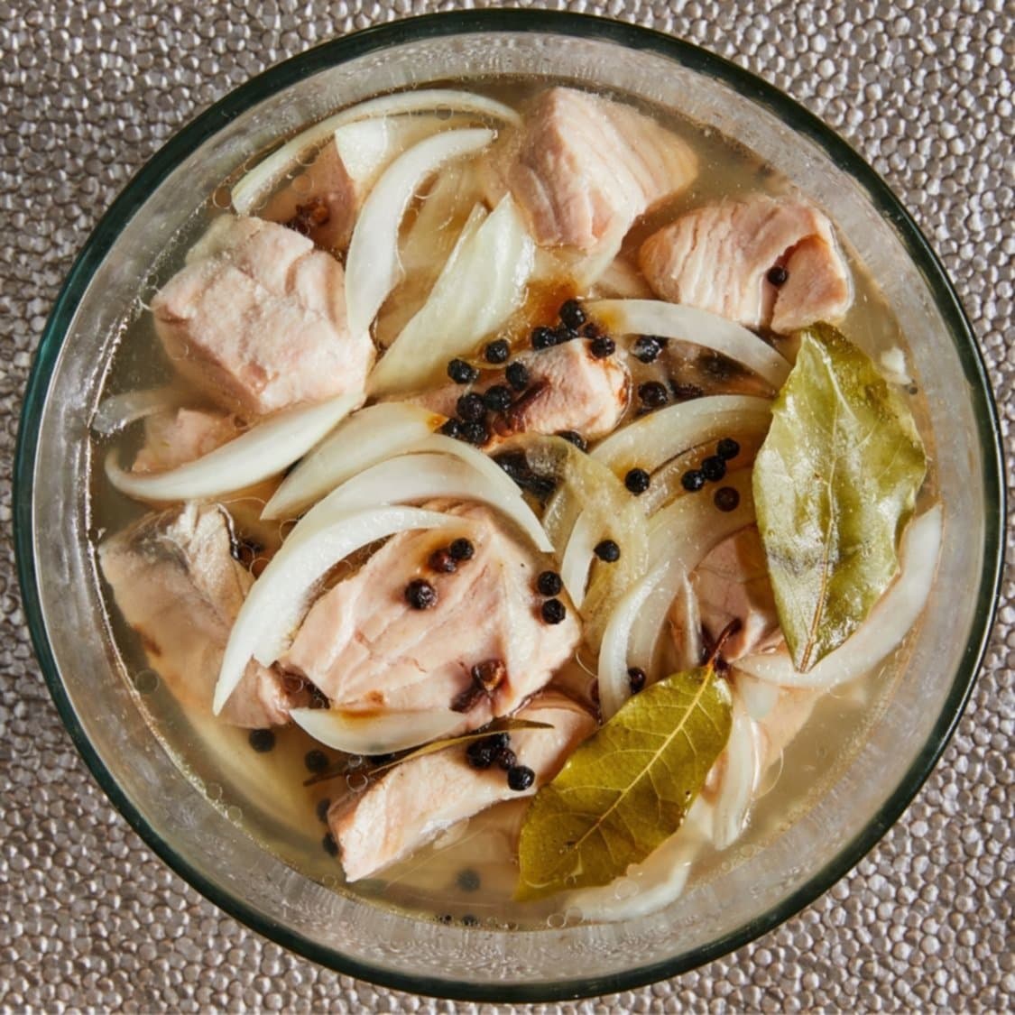 https://fleishigs.com/images/mobile-app/recipes/434-list-pickled-salmon.jpg