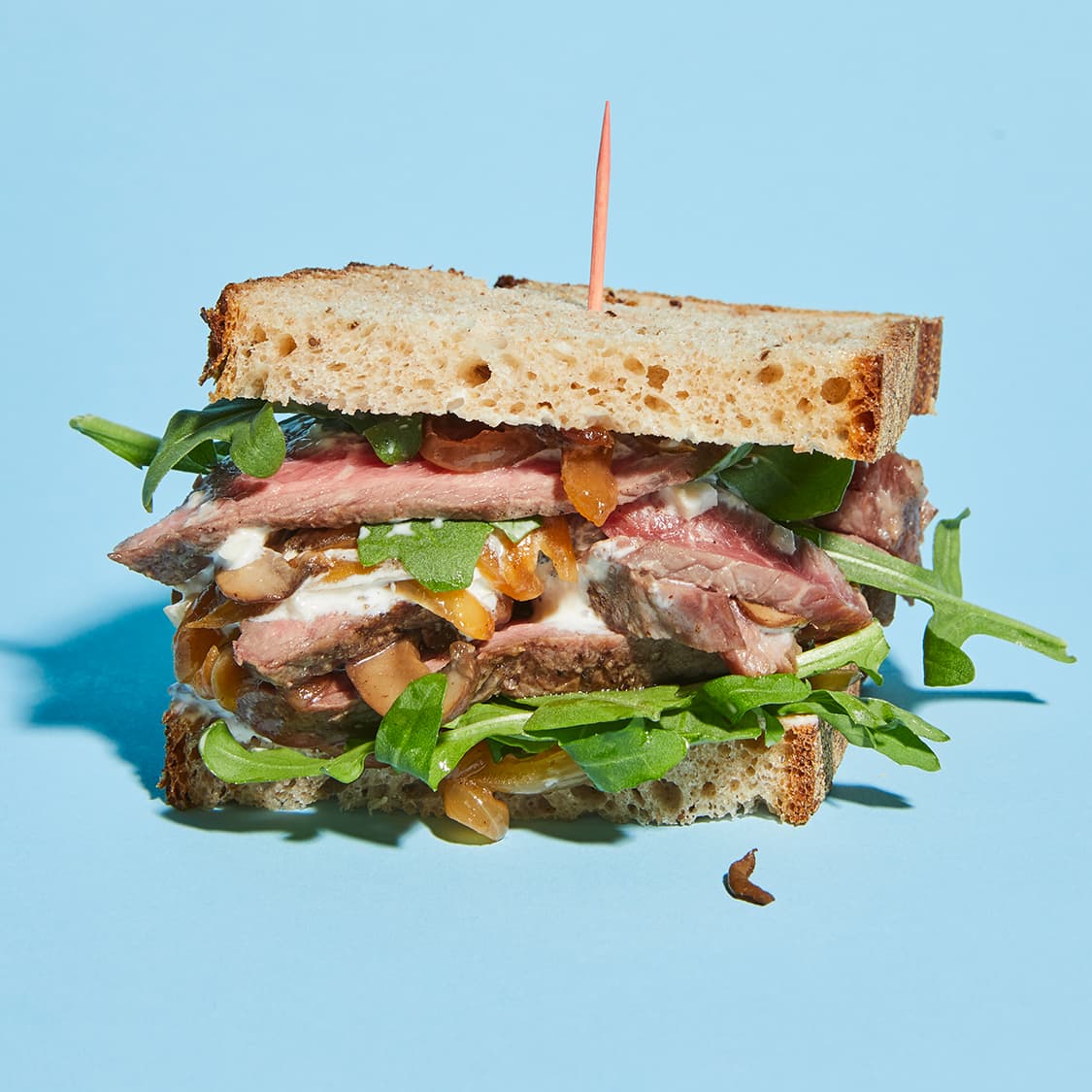 https://fleishigs.com/images/mobile-app/recipes/762-list-grilled-oyster-steak-sandwiches-with-caramelized-mushrooms-and-onions.jpg